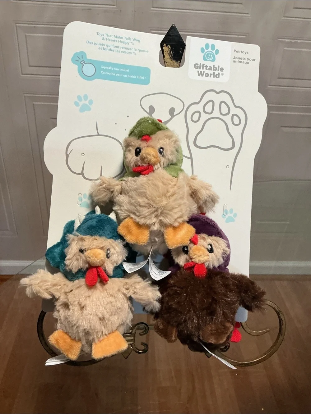 Beautiful Giftable World Chickens  Set Of 3 Stuffed Dog Toy With Squeaker 5.5